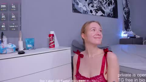 Snapshot of skyisland777 chatting on 18, 12, 2025 skyisland777 online show from 18, 12, 2025