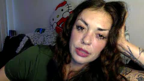 Snapshot of skylarsvault chatting on 2, 3, 2026 skylarsvault online show from 2, 3, 2026