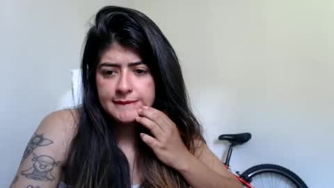 Snapshot of skyler1195 chatting on 22, 6, 2026 Skyler online show from 22, 6, 2026
