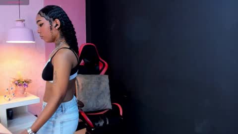 skylerbloom online show from 13, 10, 2025