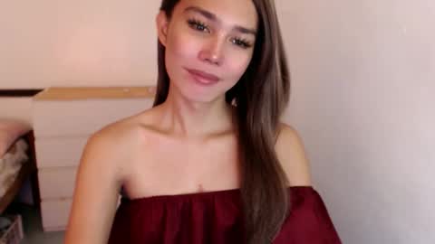 Snapshot of skyllerkent chatting on 4, 12, 2025 Sky online show from 4, 12, 2025