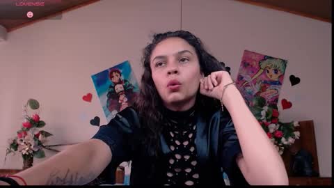 skyloverhot online show from 16, 10, 2025