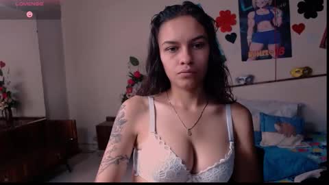 skyloverhot online show from 17, 10, 2025