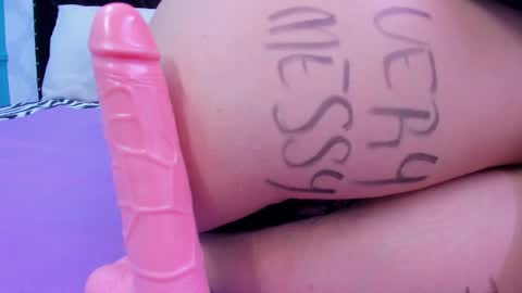 Skynny online show from 28, 1, 2025