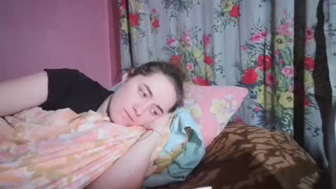 skyressie333 online show from 11, 12, 2024