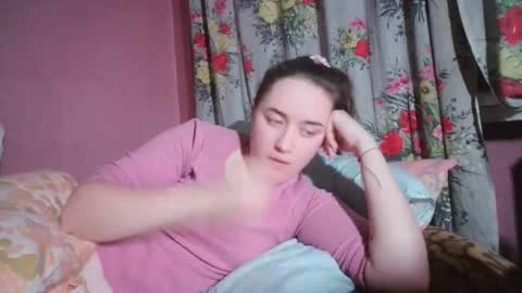 skyressie333 online show from 17, 12, 2024