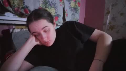 skyressie333 online show from 25, 12, 2024