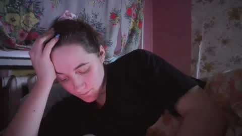 skyressie333 online show from 30, 12, 2024