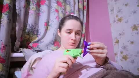 skyressie333 online show from 7, 1, 2025