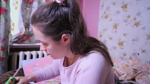 skyressie333 online show from 10, 1, 2025