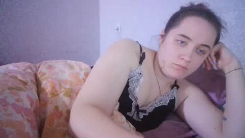 skyressie333 online show from 9, 2, 2025