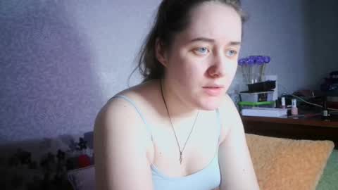 skyressie333 online show from 19, 2, 2025