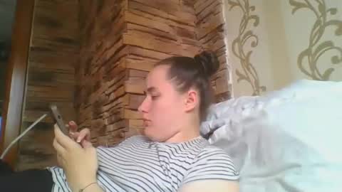 skyressie333 online show from 18, 10, 2025