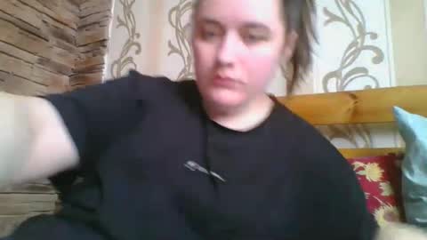 skyressie333 online show from 23, 2, 2026