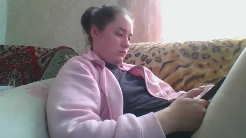 skyressie333 online show from 17, 4, 2026