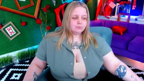 Snapshot of sladadeew chatting on 25, 2, 2026 Slada Deew online show from 25, 2, 2026