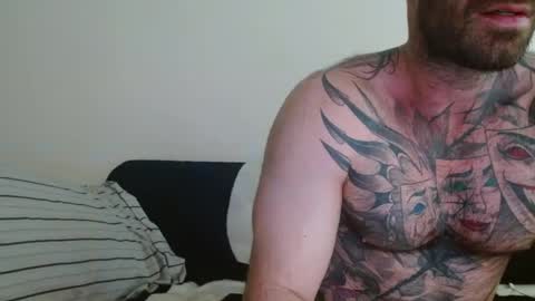 Snapshot of slayerdime85 chatting on 8, 3, 2025 slayerdime85 online show from 8, 3, 2025