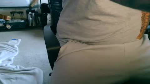 Snapshot of sleek0120 chatting on 12, 1, 2026 sleek0120 online show from 12, 1, 2026