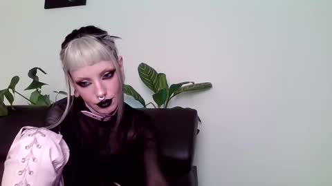 sleeperly online show from 15, 1, 2026