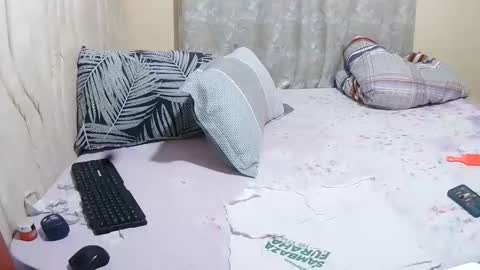 slender_sweetbabe online show from 19, 1, 2026