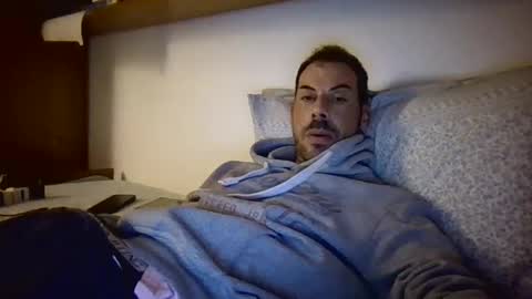 Snapshot of slevin1983 chatting on 4, 3, 2025 slevin online show from 4, 3, 2025