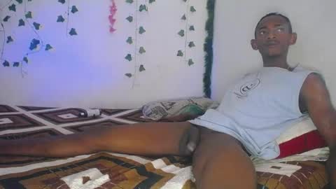Snapshot of sleyandluna1 chatting on 3, 6, 2026 sleyandluna1 online show from 3, 6, 2026