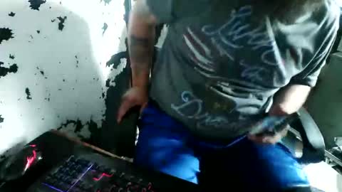 slickwill2391 online show from 10, 6, 2026