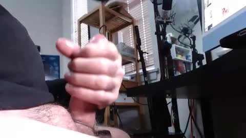 Snapshot of sliderguy699 chatting on 5, 1, 2025 sliderguy699 online show from 5, 1, 2025