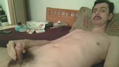 Snapshot of slim38 chatting on 19, 5, 2026 Alin online show from 19, 5, 2026