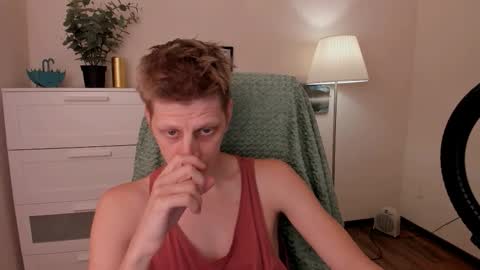 Snapshot of slim_andy chatting on 12, 9, 2025 Andy online show from 12, 9, 2025