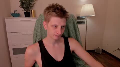 Snapshot of slim_andy chatting on 20, 9, 2025 Andy online show from 20, 9, 2025