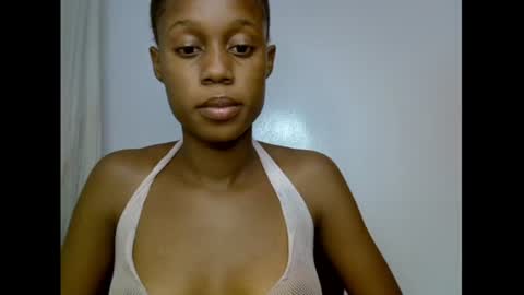 Snapshot of slim_candy12 chatting on 22, 6, 2026 Lily online show from 22, 6, 2026