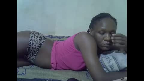 Snapshot of slim_girl3 chatting on 24, 2, 2025 slim_girl3 online show from 24, 2, 2025