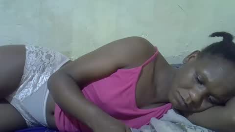 Snapshot of slim_girl3 chatting on 1, 3, 2025 slim_girl3 online show from 1, 3, 2025