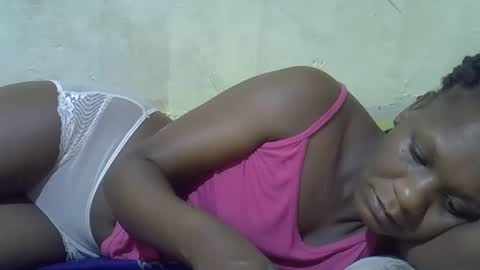 Snapshot of slim_girl3 chatting on 7, 3, 2025 slim_girl3 online show from 7, 3, 2025