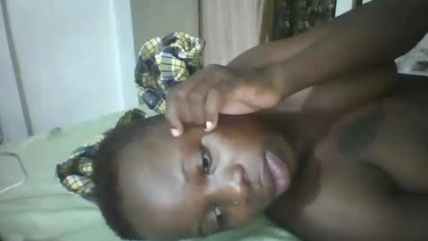 slim_petite_ebony online show from 19, 12, 2024