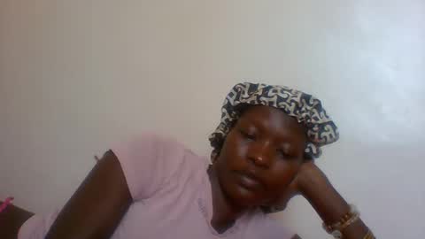Snapshot of slimdiva chatting on 13, 10, 2025 slimdiva online show from 13, 10, 2025