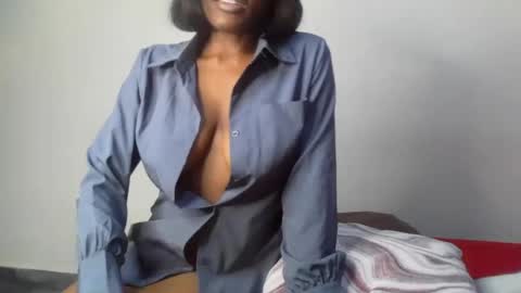 Snapshot of slimebonie chatting on 19, 6, 2026 purity online show from 19, 6, 2026