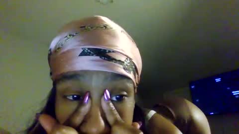 Snapshot of slimmmgooodiexoxo chatting on 19, 12, 2024 slimmmgooodiexoxo online show from 19, 12, 2024