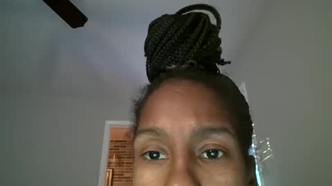 Snapshot of slimmmgooodiexoxo chatting on 11, 11, 2025 slimmmgooodiexoxo online show from 11, 11, 2025