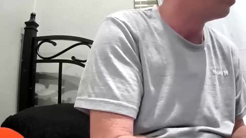 Snapshot of slimnsexy00 chatting on 18, 5, 2026 slimnsexy00 online show from 18, 5, 2026