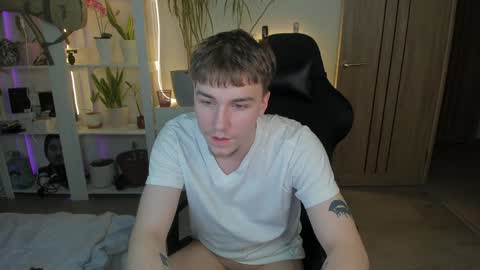 Mila online show from 4, 2, 2025