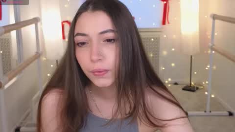 Snapshot of slow_flower chatting on 17, 1, 2026 Emilia online show from 17, 1, 2026