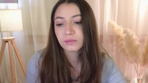 Snapshot of slow_flower chatting on 1, 3, 2026 Emilia online show from 1, 3, 2026