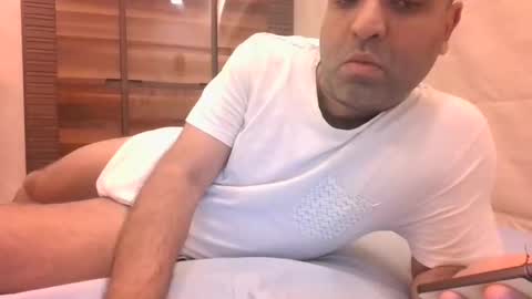 Slut Boi Jeet online show from 14, 12, 2024