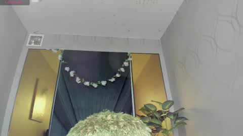 Paola  online show from 11, 2, 2025