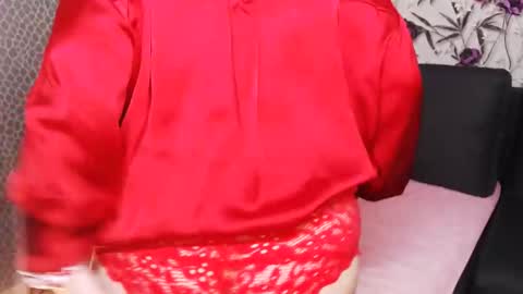 Snapshot of slutishmami chatting on 19, 5, 2026 slutihmami online show from 19, 5, 2026