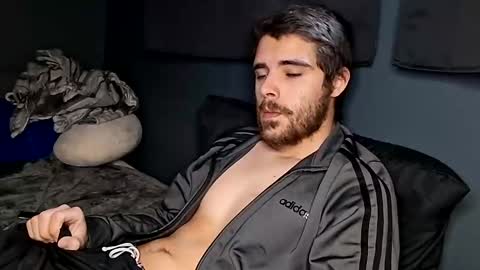 Snapshot of slutsandblunts chatting on 3, 3, 2026 slutsandblunts online show from 3, 3, 2026