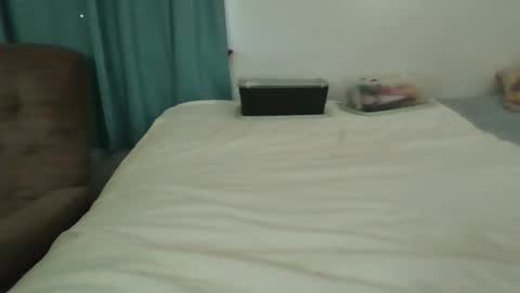 Snapshot of sluttamer72 chatting on 2, 4, 2026 Jade and Thomas online show from 2, 4, 2026