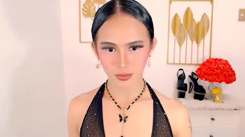 Snapshot of slutty_vanna chatting on 6, 3, 2025 mia online show from 6, 3, 2025